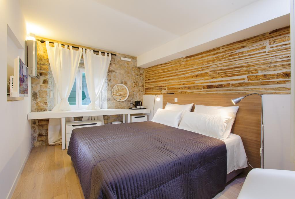 Grgur Ninski Rooms Split Room photo
